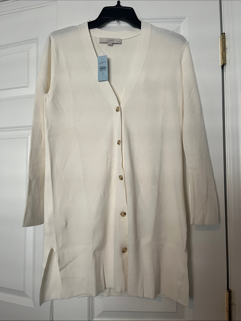 LOFT Cream Button-Front Long V-Neck Cardigan size MP